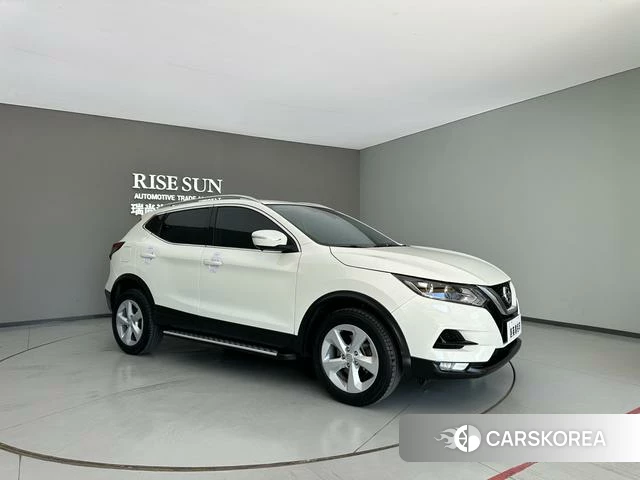 Nissan Qashqai 2023 Белый из Китая, фото 3