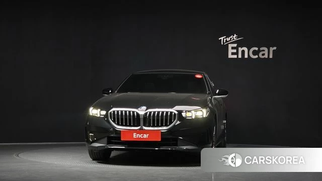 BMW 5 Series (G60) id 3876511 из Кореи 13