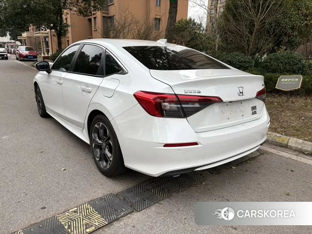 Honda Civic 2022 Белый из Китая, фото 4