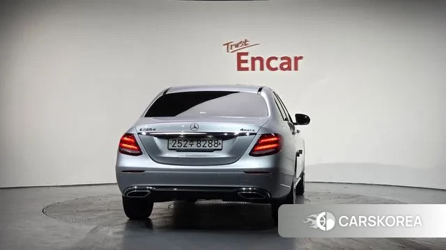 Mercedes-Benz E-Class W213 id 3484471 из Кореи 13