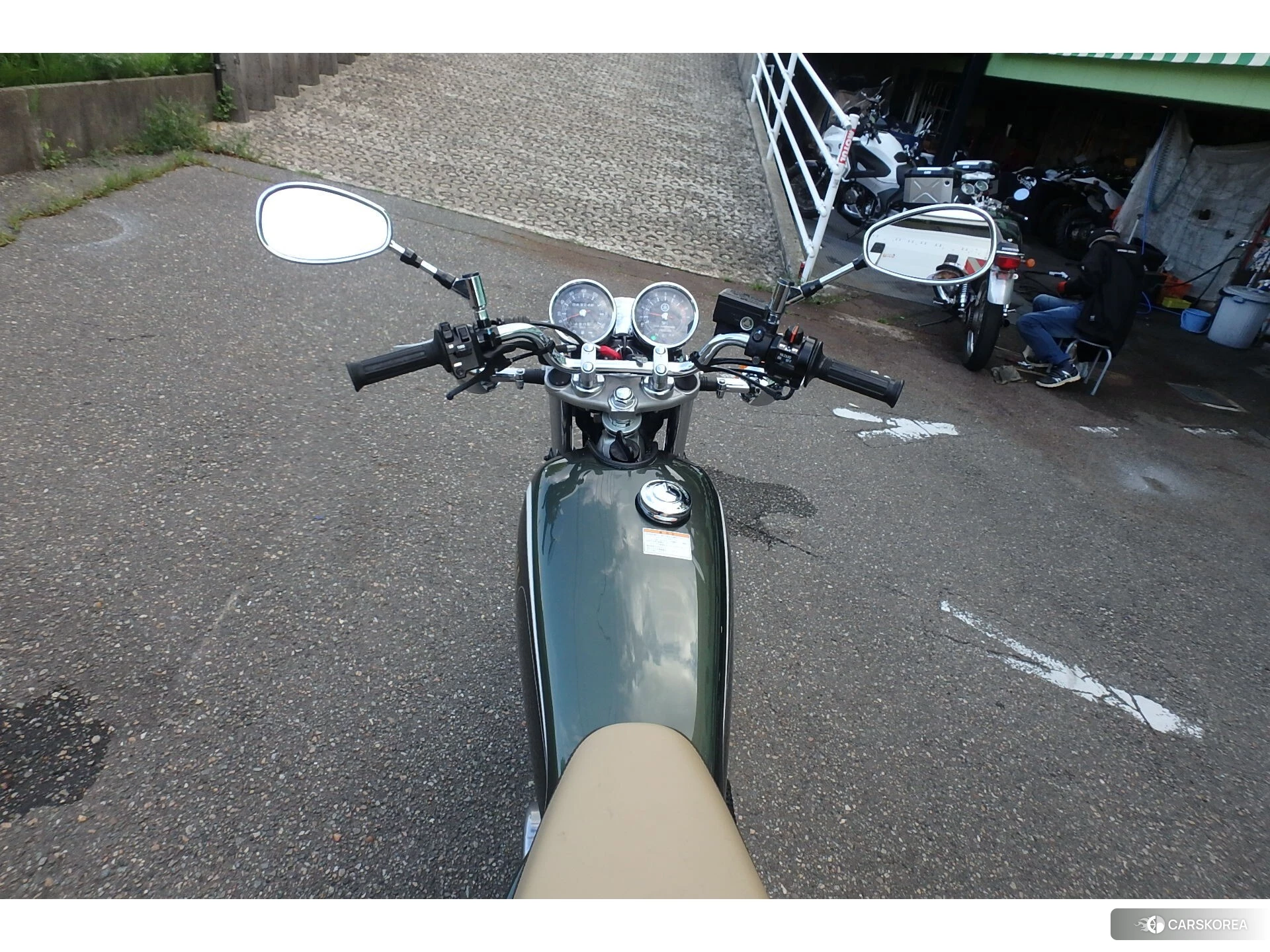Проданный Yamaha SR 400 id 4236911 из Японии, фото 11