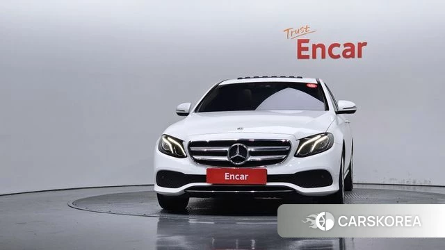 Mercedes-Benz E-Class W213 id 4596390 из Кореи 23