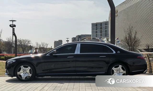 Mercedes-Benz Maybach S-class 2023 Черный из Китая, фото 5