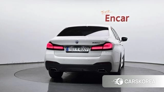 BMW 5 Series (G30) id 4292488 из Кореи 23