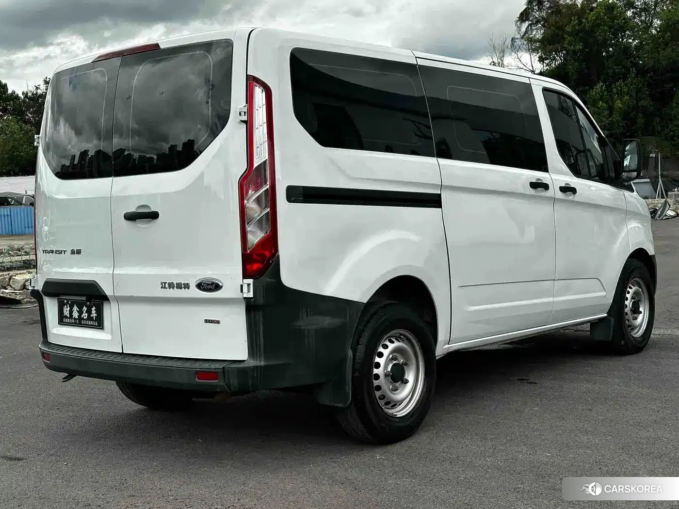 Ford Transit 2023 Белый из Китая, фото 4
