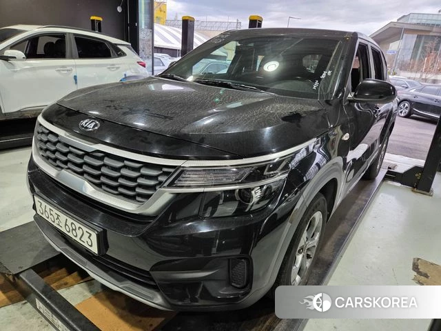 Kia Seltos 2021 Черный из Кореи, фото 5