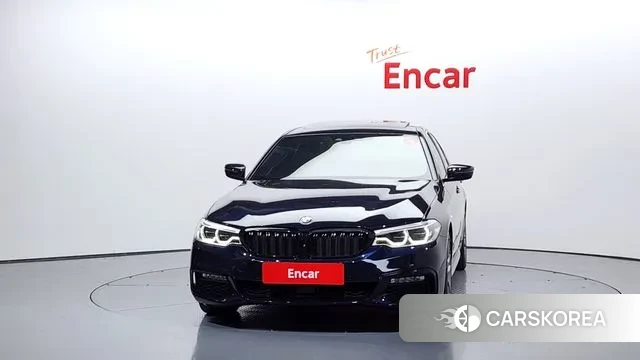 BMW 5 Series (G30) id 3460167 из Кореи 13