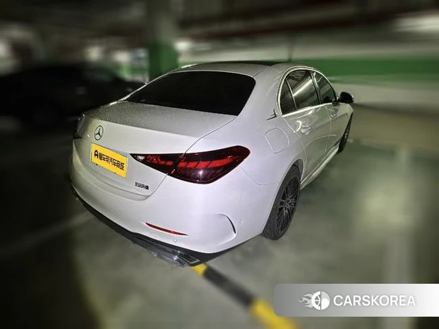 Mercedes-Benz Class C 2025 Белый из Китая, фото 3