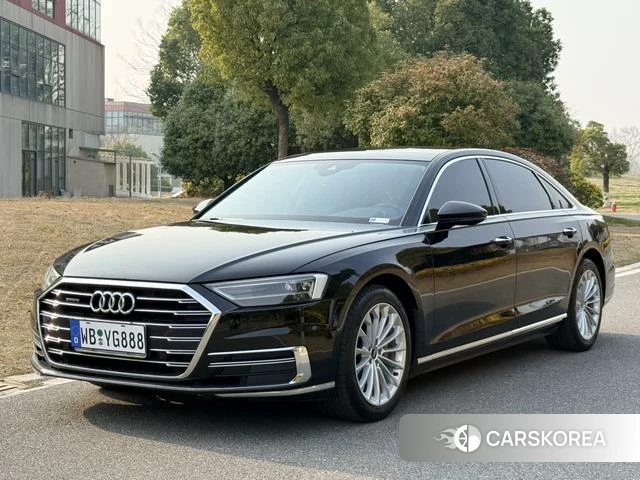 Audi A8 2022 Черный из Китая, фото 5