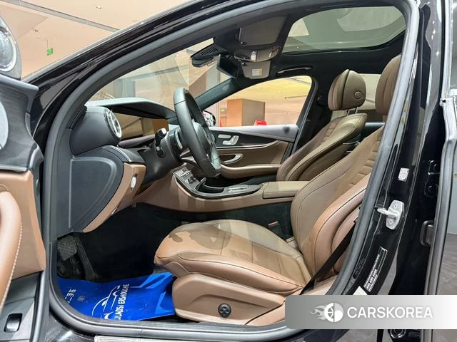 Mercedes-Benz E-class id 4274252 из Китая 23