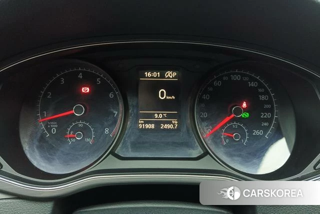 Volkswagen Passat id 4213576 из Китая 10