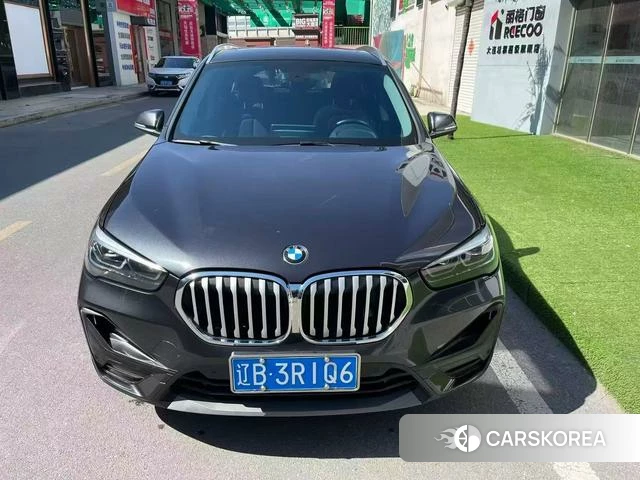 BMW X1 2022 Темно-серый из Китая, фото 3