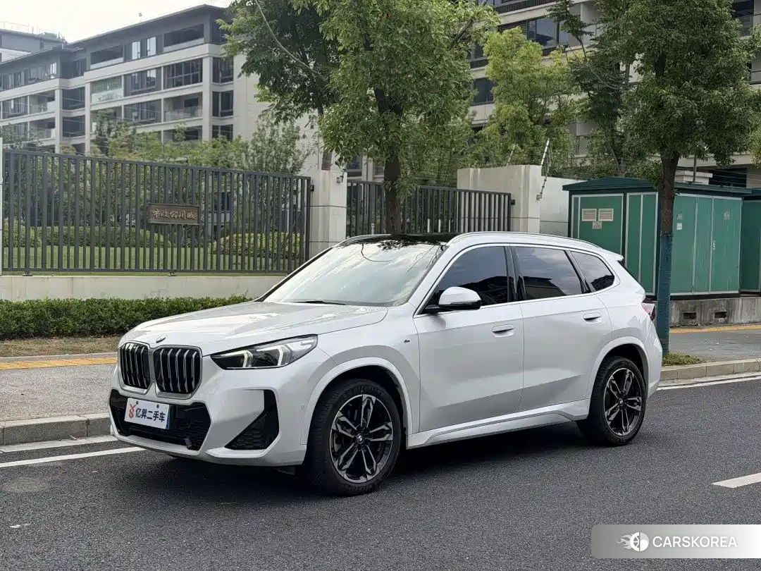 BMW X1 2024 Белый из Китая, фото 3