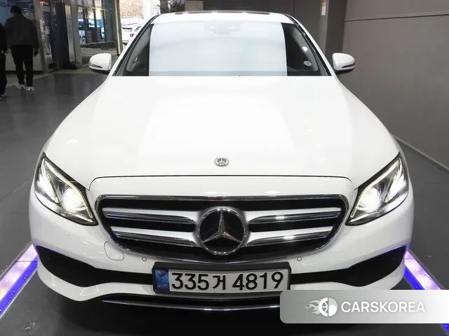 Mercedes-Benz E-Class W213 id 3489916 из Кореи 13