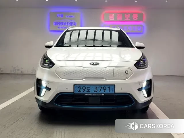 Kia Niro EV id 3192941 из Кореи 13