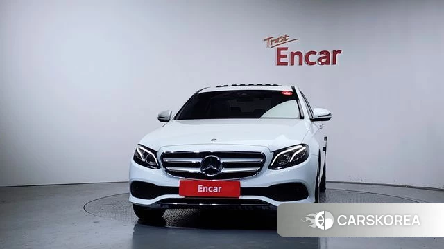 Mercedes-Benz E-Class W213 id 4251268 из Кореи 23