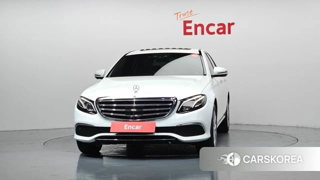 Mercedes-Benz E-Class W213 id 4581419 из Кореи 23