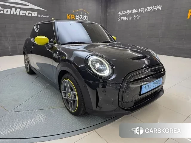 Mini Cooper Electric id 3041292 из Кореи 13