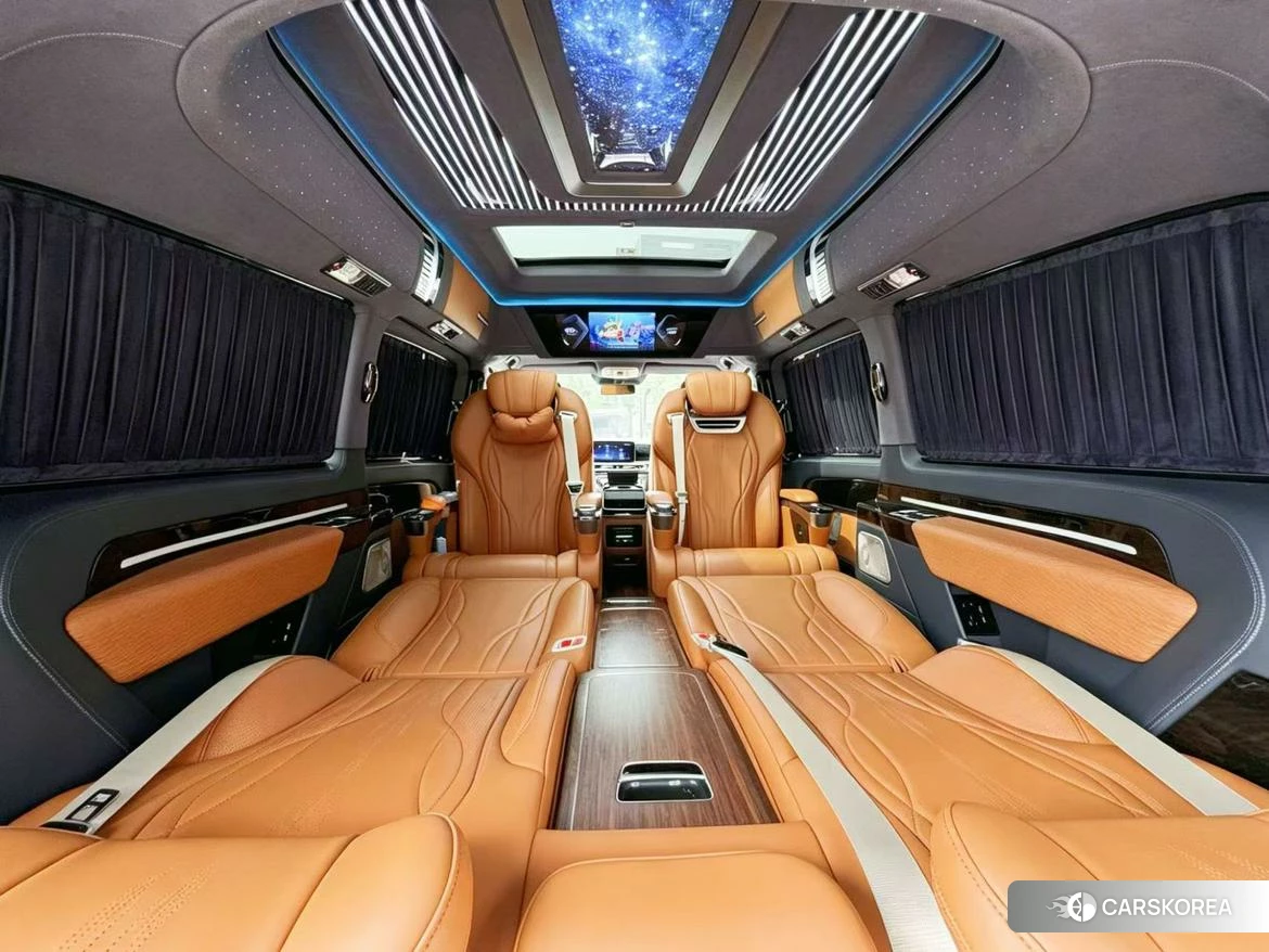 Mercedes-Benz V-class 2024 Черный из Китая, фото 3