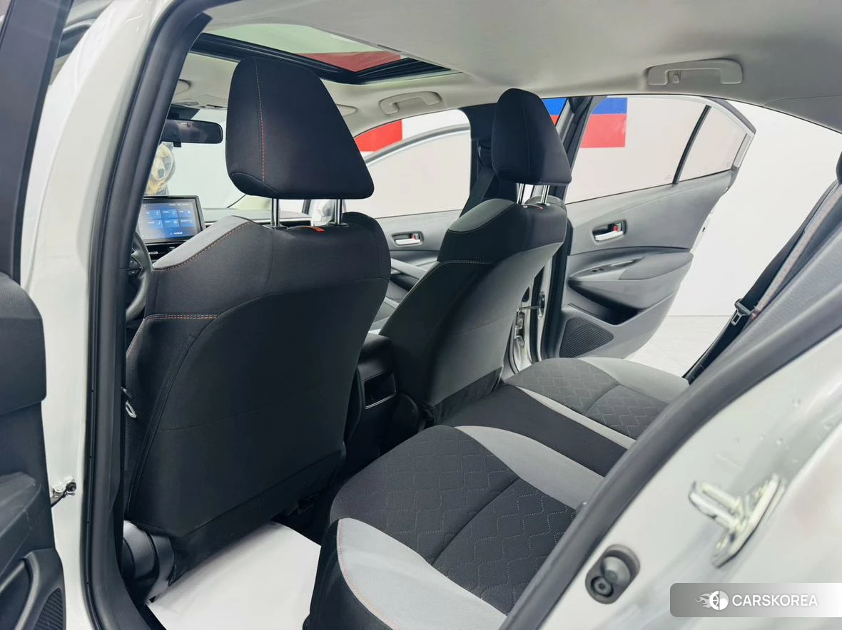 Toyota Corolla 2022 Серебристо-серый из Китая, фото 5