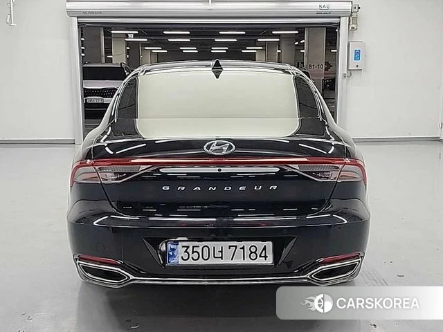 Hyundai The New Grandeur IG Hybrid id 4283528 из Кореи 13