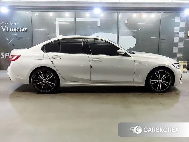 BMW 3 Series (G20) id 3656497 из Кореи 13