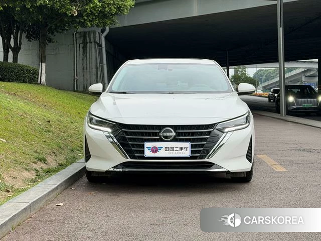 Nissan Xuan Yi 2024 Белый из Китая, фото 6