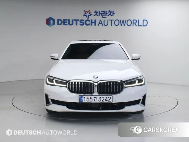 BMW 5 Series (G30) id 3916346 из Кореи 13