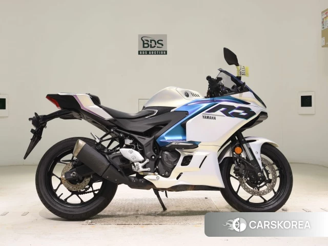 Yamaha YZF-R3 2025 из Японии, фото 2