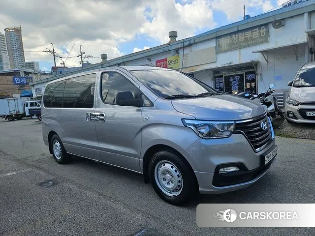 Hyundai The New Grand Starex id 3041921 из Кореи 13