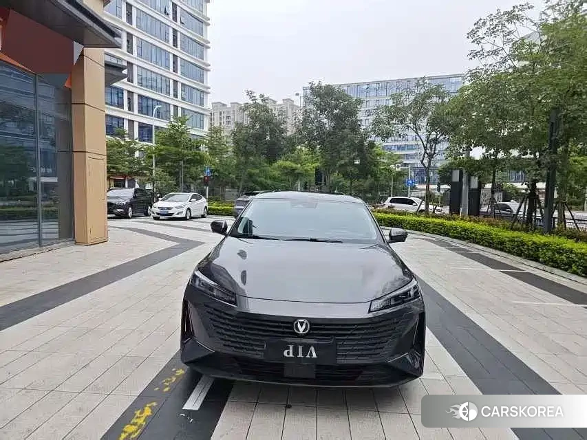 Chang'an Yida 2023 Silver/gray из Китая, фото 3