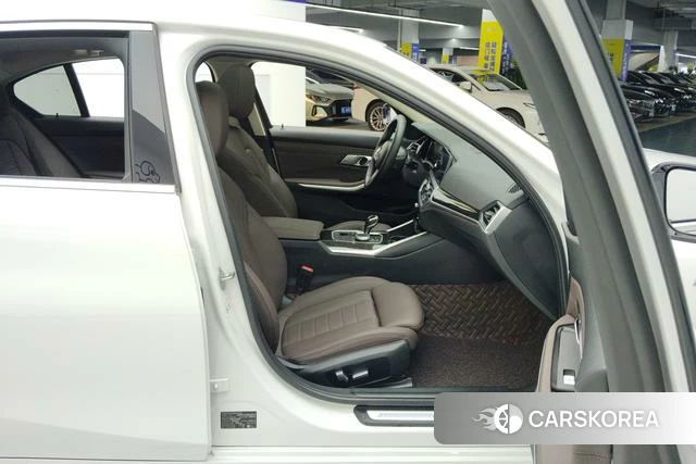 BMW 3 series id 4240941 из Китая 10