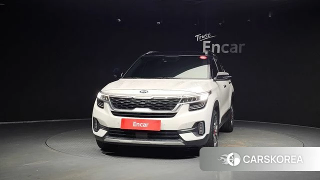 Kia Seltos id 4620101 из Кореи 13