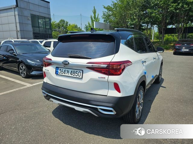 Kia Seltos id 4514545 из Кореи 13