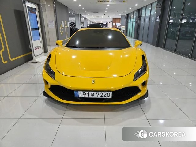 Ferrari F8 Spider 2022 Желтый из Кореи, фото 3