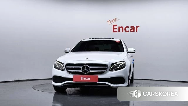 Mercedes-Benz E-Class W213 id 4447401 из Кореи 23