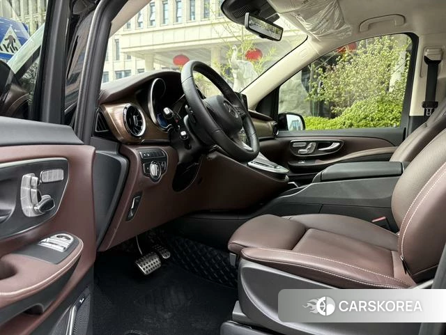 Mercedes-Benz V-class id 4208525 из Китая 5