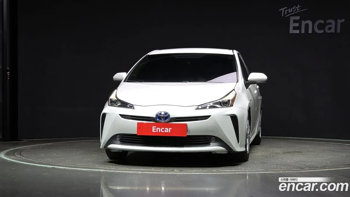 Toyota Prius 4th Generation id 1834770 из Кореи 13