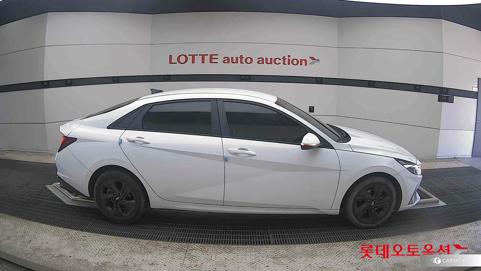 Hyundai Avante id 4296725 из Кореи 23