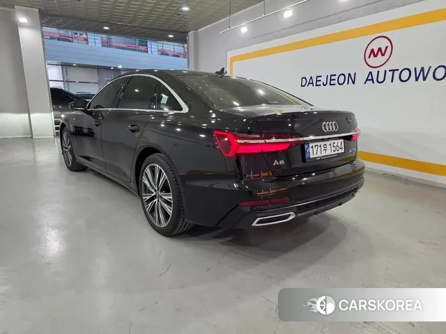 Audi A6 (C8) id 3690298 из Кореи 13
