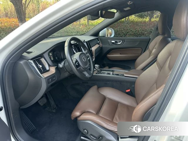 Volvo XC60 id 3927039 из Китая 14