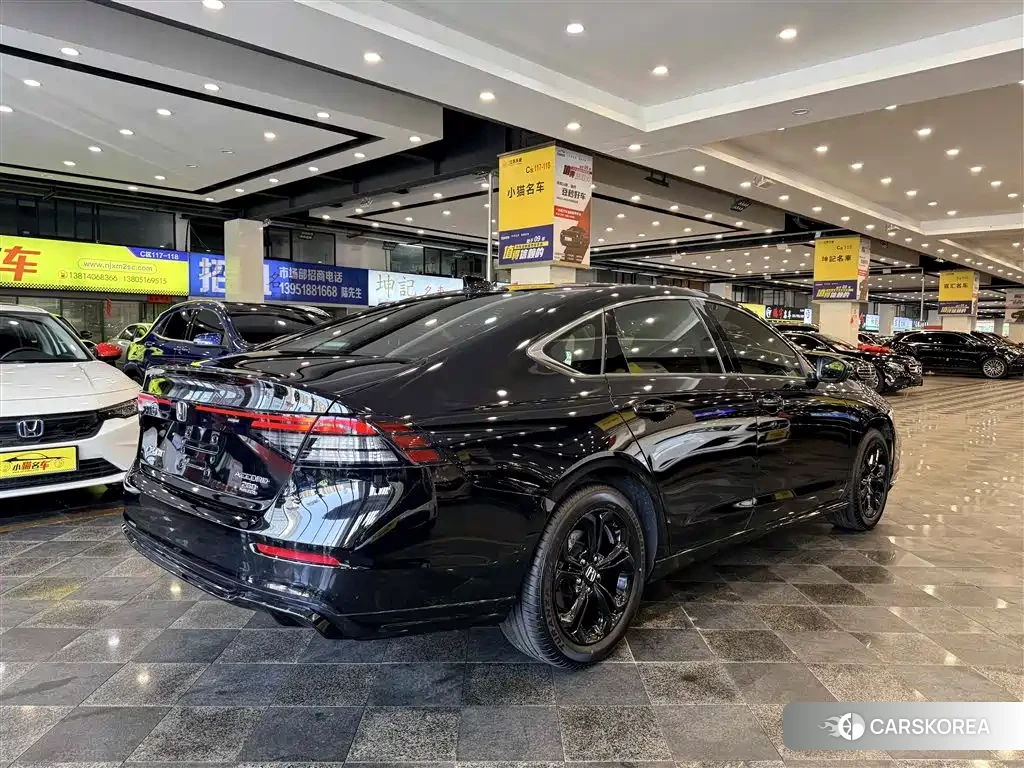 Honda Accord id 4622312 из Китая 23