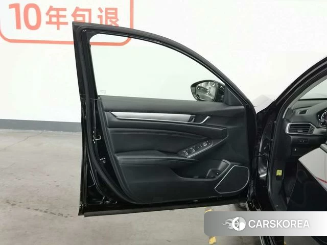 Honda Accord id 4253174 из Китая 18