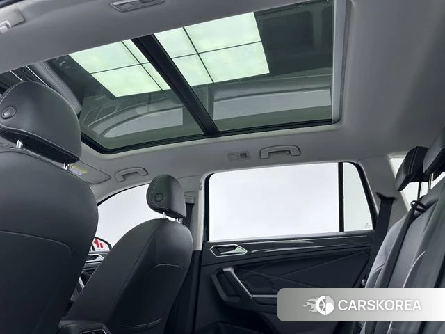 Volkswagen Tiguan L id 4298237 из Китая 18