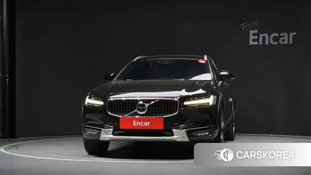 Volvo V90 Cross-Country id 3055830 из Кореи 13