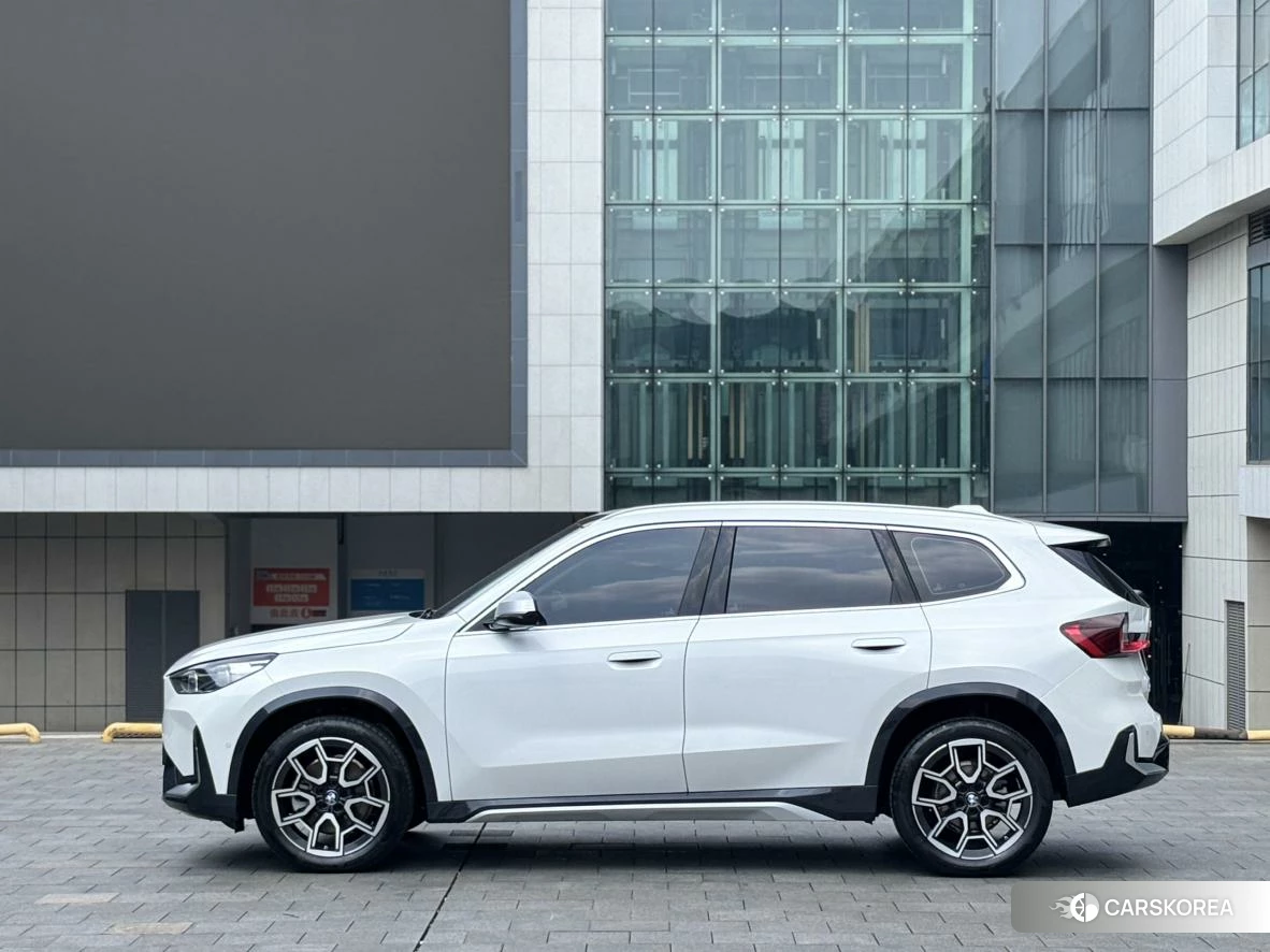 BMW X1 id 4479341 из Китая 10