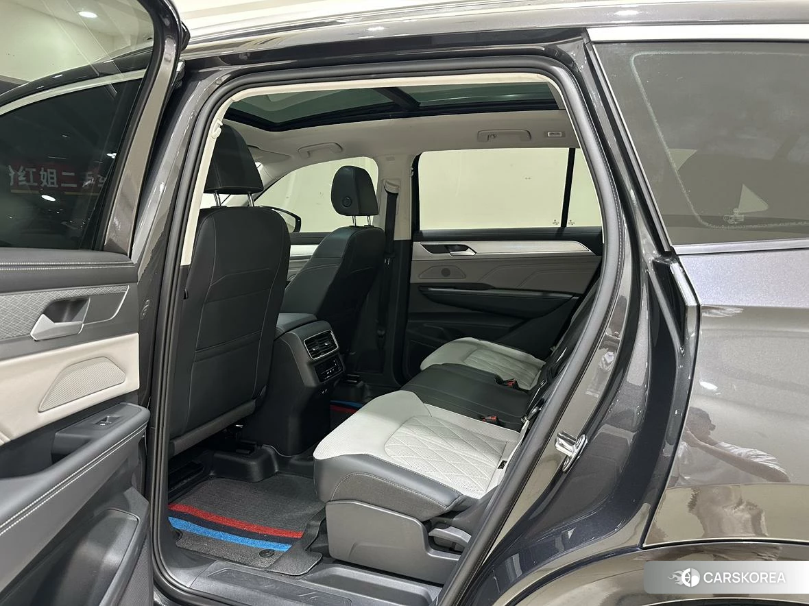 Volkswagen Range patrol id 4498945 из Китая 8