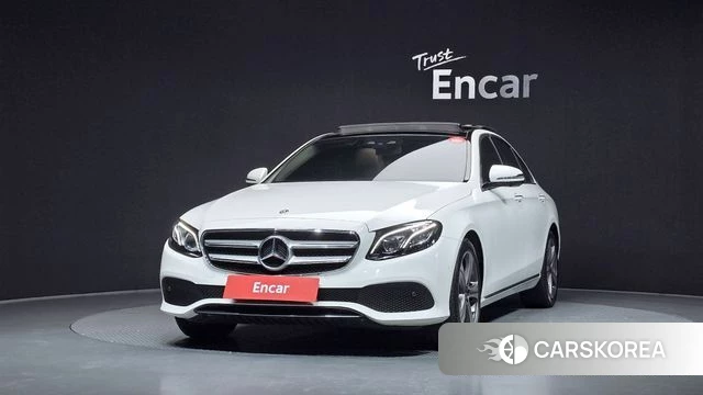 Mercedes-Benz E-Class W213 id 4620628 из Кореи 23