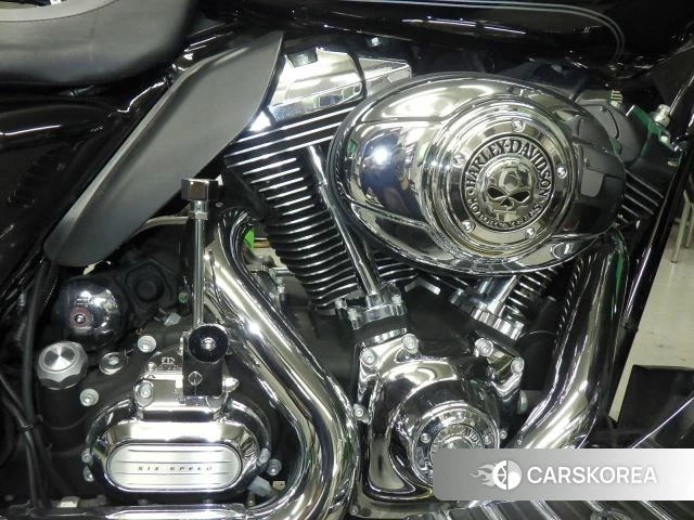 Engine photo