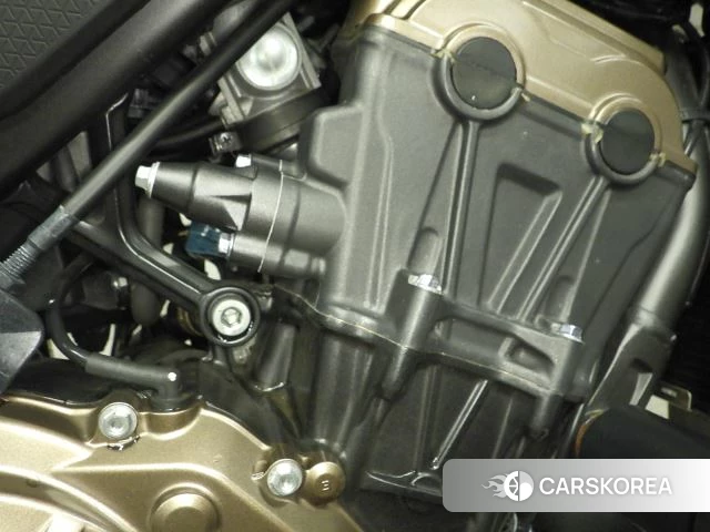 Engine photo